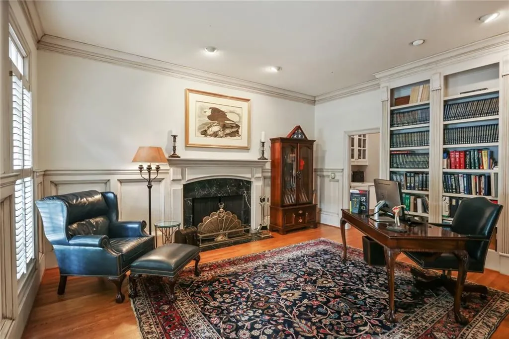 89 Blackland Court Nw, Atlanta, Georgia 30342, 5 Bedrooms Bedrooms, ,5 BathroomsBathrooms,Residential,Sold,89 Blackland Court Nw,6029020