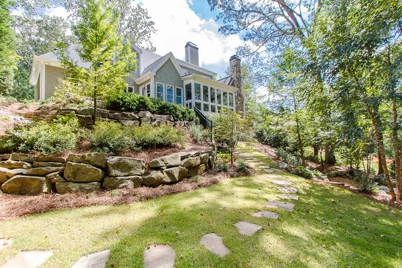 4770 E Conway Drive Nw, Sandy Springs, Georgia 30327, 5 Bedrooms Bedrooms, ,4 BathroomsBathrooms,Residential,Sold,4770 E Conway Drive Nw,5597995