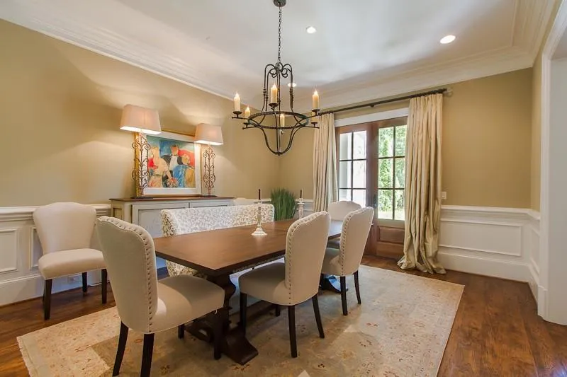 4770 E Conway Drive Nw, Sandy Springs, Georgia 30327, 5 Bedrooms Bedrooms, ,4 BathroomsBathrooms,Residential,Sold,4770 E Conway Drive Nw,5597995