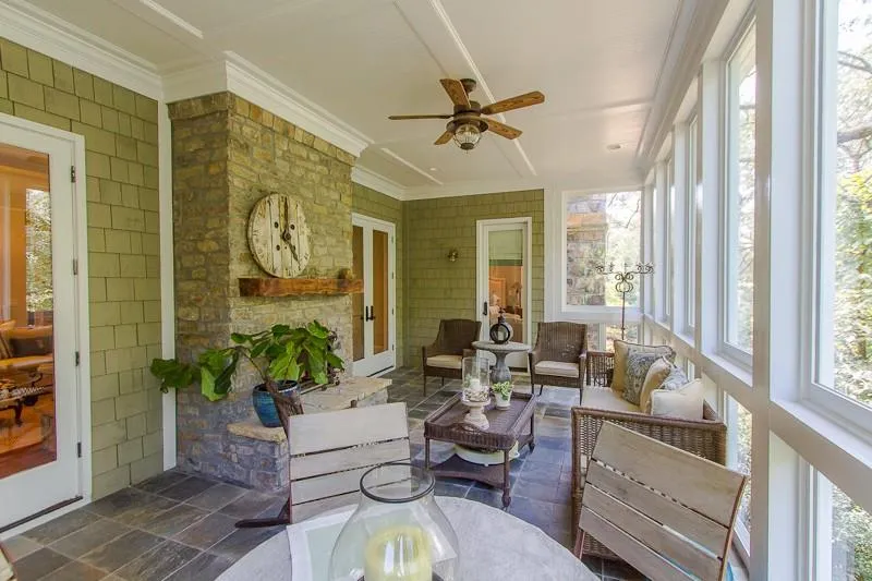 4770 E Conway Drive Nw, Sandy Springs, Georgia 30327, 5 Bedrooms Bedrooms, ,4 BathroomsBathrooms,Residential,Sold,4770 E Conway Drive Nw,5597995