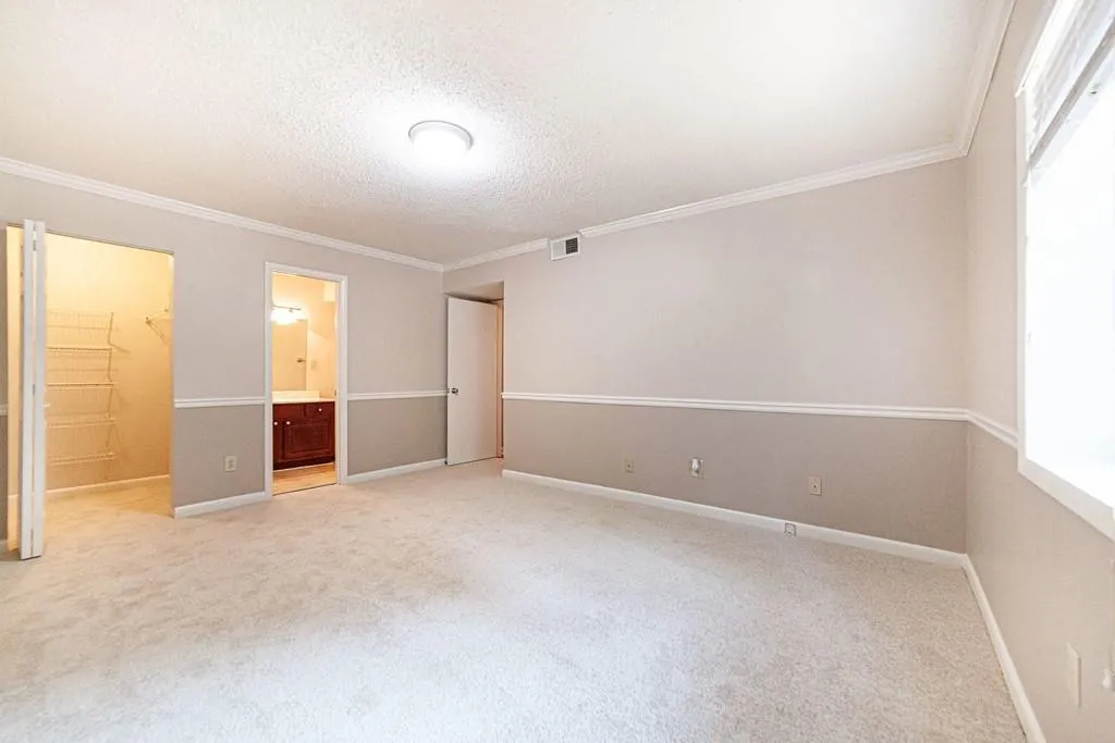 6900 Roswell Road Unit Q30, Sandy Springs, Georgia 30328, 2 Bedrooms Bedrooms, ,2 BathroomsBathrooms,Residential,Sold,6900 Roswell Road Unit Q30,6596770