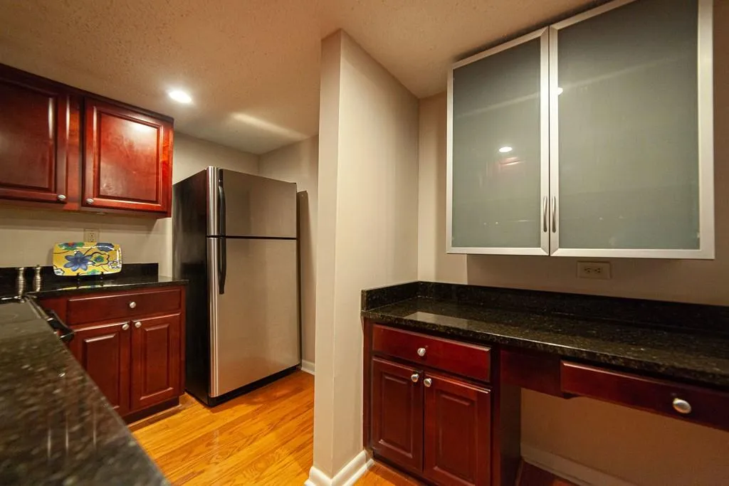 6900 Roswell Road Unit Q30, Sandy Springs, Georgia 30328, 2 Bedrooms Bedrooms, ,2 BathroomsBathrooms,Residential,Sold,6900 Roswell Road Unit Q30,6596770