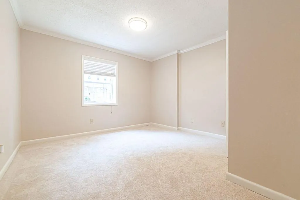 6900 Roswell Road Unit Q30, Sandy Springs, Georgia 30328, 2 Bedrooms Bedrooms, ,2 BathroomsBathrooms,Residential,Sold,6900 Roswell Road Unit Q30,6596770