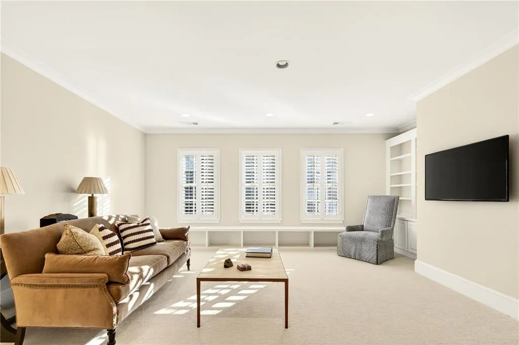 120 Burdette Trail, Atlanta, Georgia 30327, 6 Bedrooms Bedrooms, ,6 BathroomsBathrooms,Residential,For Sale,120 Burdette Trail,7708032