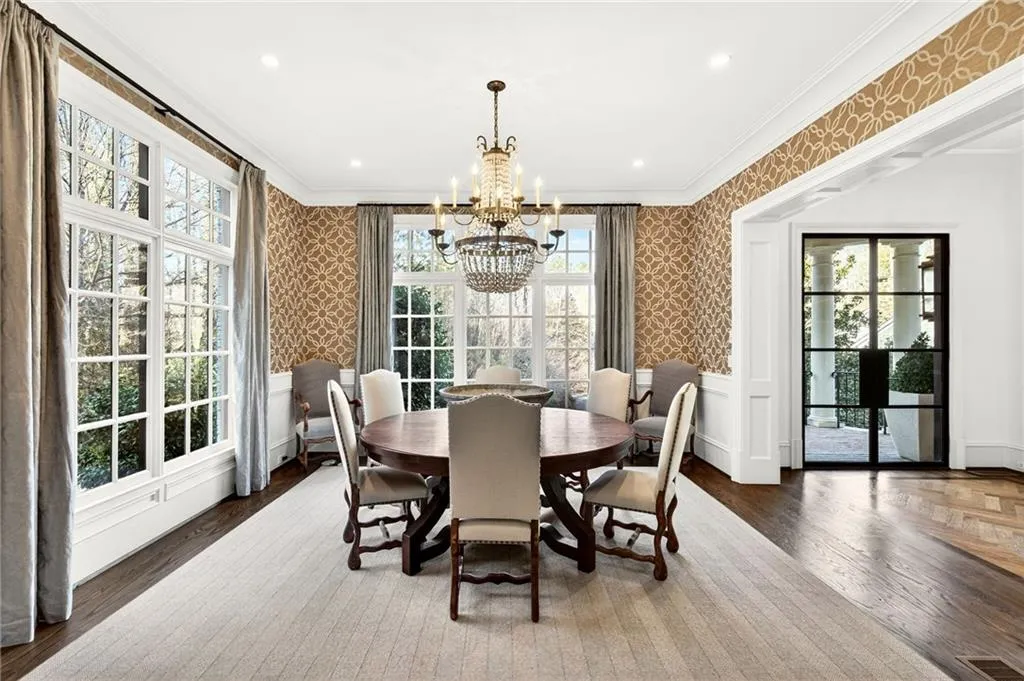 120 Burdette Trail, Atlanta, Georgia 30327, 6 Bedrooms Bedrooms, ,6 BathroomsBathrooms,Residential,For Sale,120 Burdette Trail,7708032