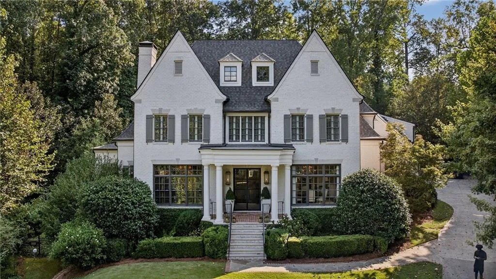 120 Burdette Trail, Atlanta, Georgia 30327, 6 Bedrooms Bedrooms, ,6 BathroomsBathrooms,Residential,For Sale,120 Burdette Trail,7708032