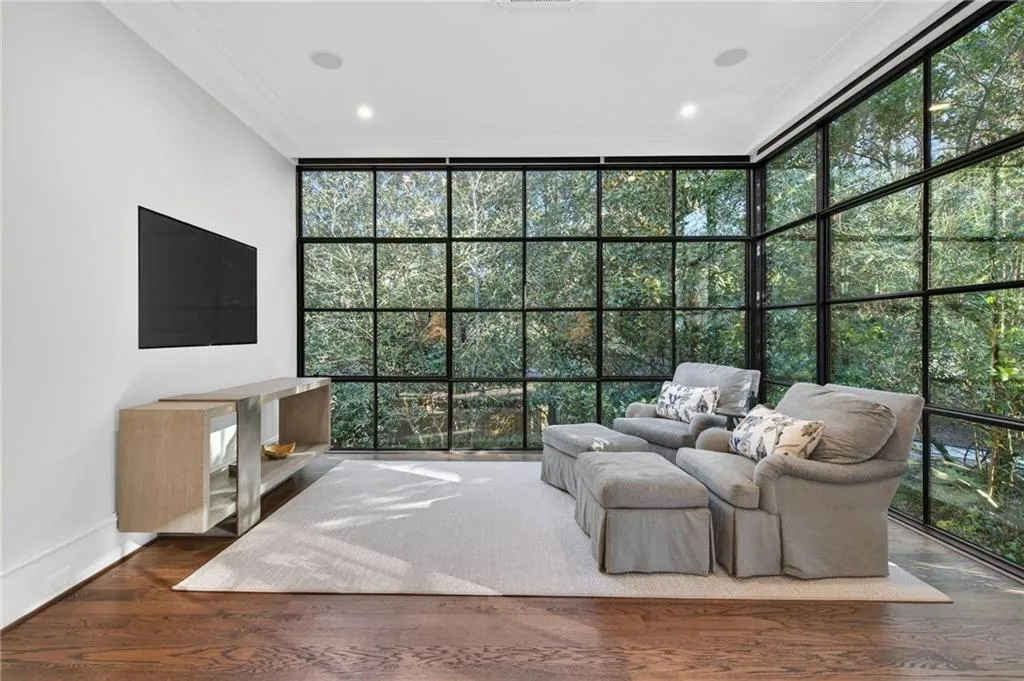 120 Burdette Trail, Atlanta, Georgia 30327, 6 Bedrooms Bedrooms, ,6 BathroomsBathrooms,Residential,For Sale,120 Burdette Trail,7708032