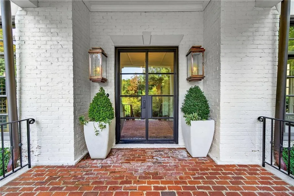 120 Burdette Trail, Atlanta, Georgia 30327, 6 Bedrooms Bedrooms, ,6 BathroomsBathrooms,Residential,For Sale,120 Burdette Trail,7708032