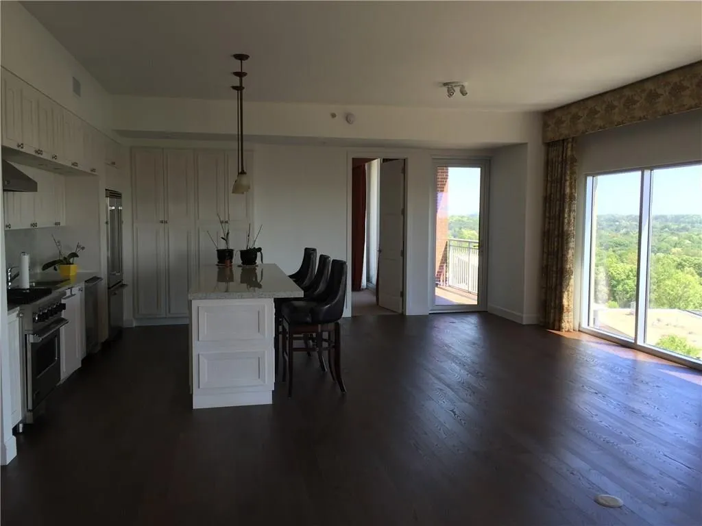 1820 Peachtree Street Nw Unit 1412, Atlanta, Georgia 30309, 3 Bedrooms Bedrooms, ,3 BathroomsBathrooms,Residential,Sold,1820 Peachtree Street Nw Unit 1412,5677010