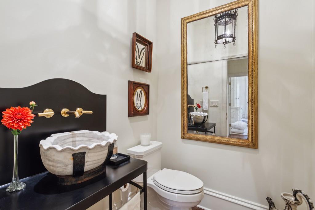 735 Whitemere Court, Atlanta, Georgia 30327, 5 Bedrooms Bedrooms, ,5 BathroomsBathrooms,Residential,Sold,735 Whitemere Court,7319309