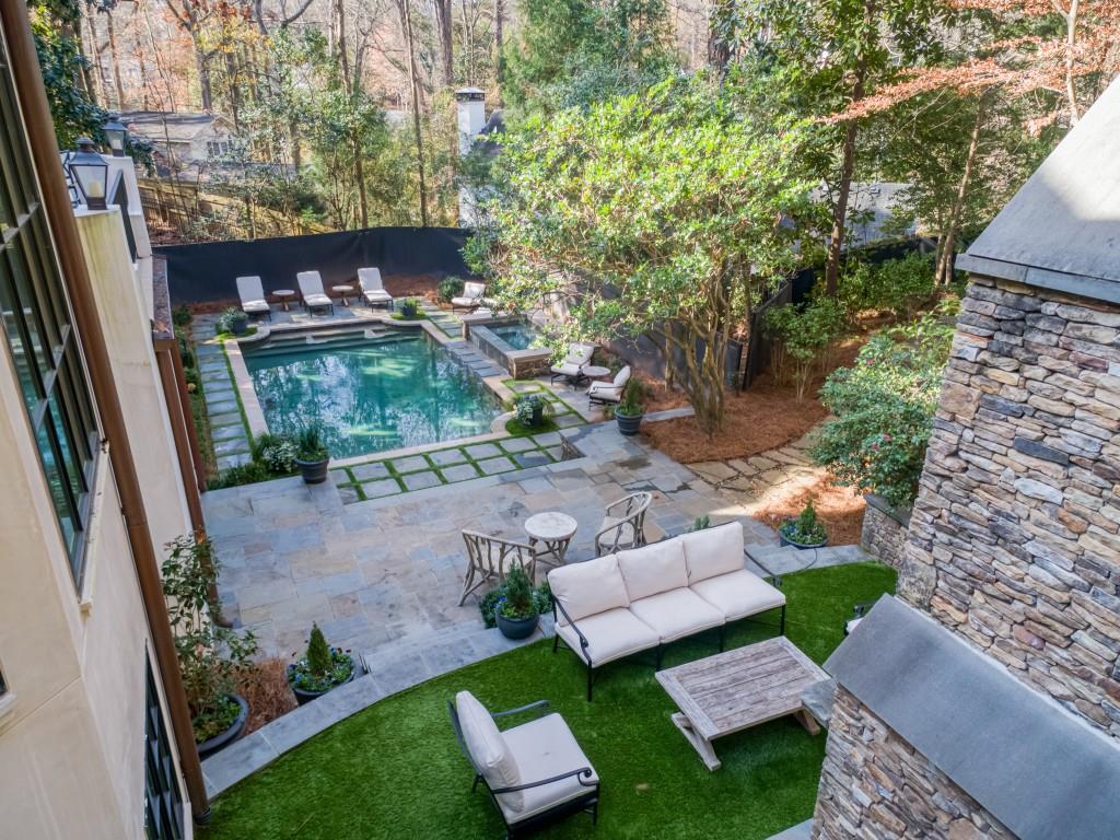 735 Whitemere Court, Atlanta, Georgia 30327, 5 Bedrooms Bedrooms, ,5 BathroomsBathrooms,Residential,Sold,735 Whitemere Court,7319309