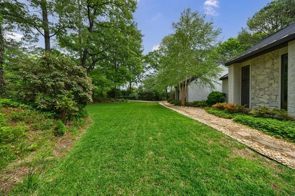 5120 Jett Forest Trail, Atlanta, Georgia 30327, 5 Bedrooms Bedrooms, ,4 BathroomsBathrooms,Residential,Sold,5120 Jett Forest Trail,7570135