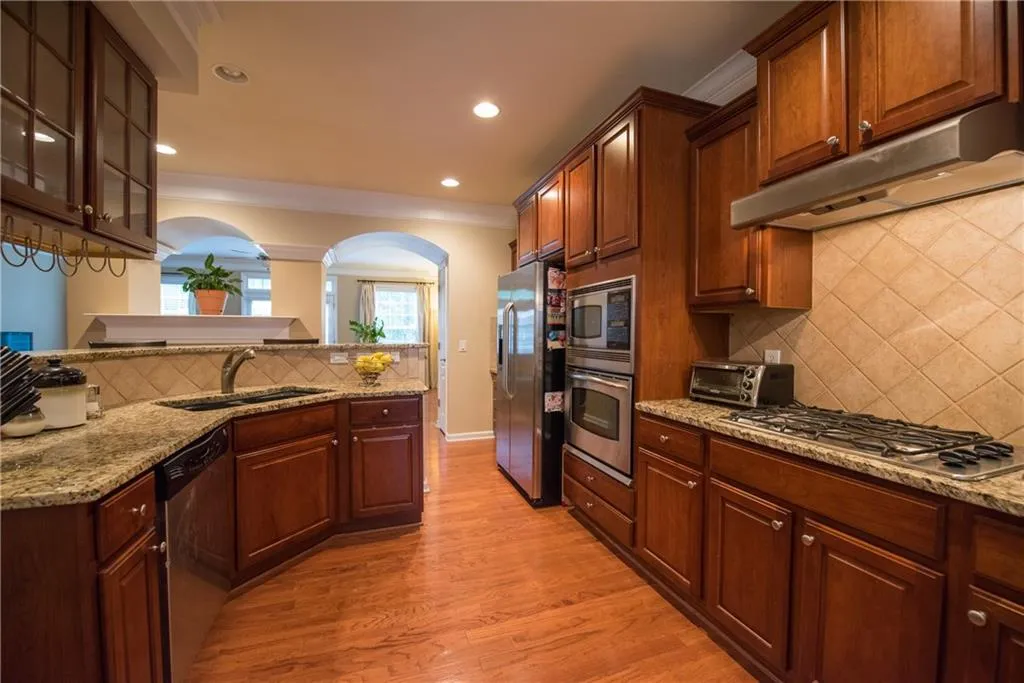 3905 Old Atlanta Station Drive, Atlanta, Georgia 30339, 3 Bedrooms Bedrooms, ,3 BathroomsBathrooms,Residential,Sold,3905 Old Atlanta Station Drive,5735004