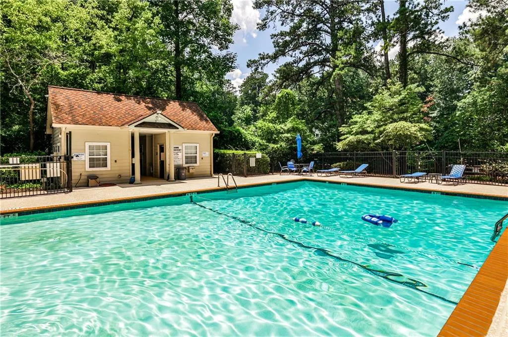 3650 Ashford Dunwoody Road Ne Unit 514, Atlanta, Georgia 30319, 1 Bedroom Bedrooms, ,1 BathroomBathrooms,Residential,For Sale,3650 Ashford Dunwoody Road Ne Unit 514,7670643