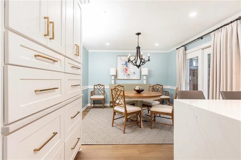 5 Middle Plantation Road Nw, Atlanta, Georgia 30318, 3 Bedrooms Bedrooms, 0 ,2 BathroomsBathrooms,Residential,For Sale,5 Middle Plantation Road Nw,7670405