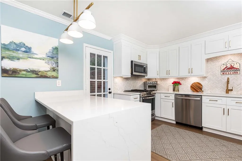 5 Middle Plantation Road Nw, Atlanta, Georgia 30318, 3 Bedrooms Bedrooms, 0 ,2 BathroomsBathrooms,Residential,For Sale,5 Middle Plantation Road Nw,7670405