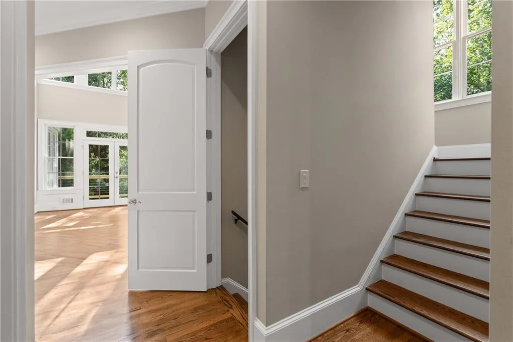 5027 Green Pine Drive, Atlanta, Georgia 30342, 5 Bedrooms Bedrooms, ,5 BathroomsBathrooms,Residential,For Sale,5027 Green Pine Drive,7612085