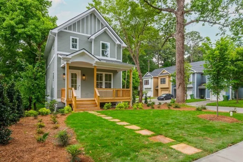 38 Mildred Place Nw, Atlanta, Georgia 30318, 4 Bedrooms Bedrooms, ,3 BathroomsBathrooms,Residential,For Sale,38 Mildred Place Nw,7642887