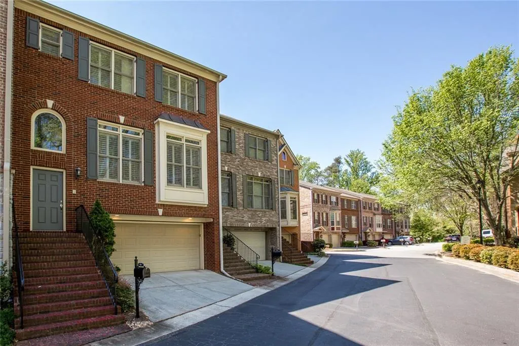 5571 Julian Place, Atlanta, Georgia 30342, 3 Bedrooms Bedrooms, ,3 BathroomsBathrooms,Residential,Sold,5571 Julian Place,5995100