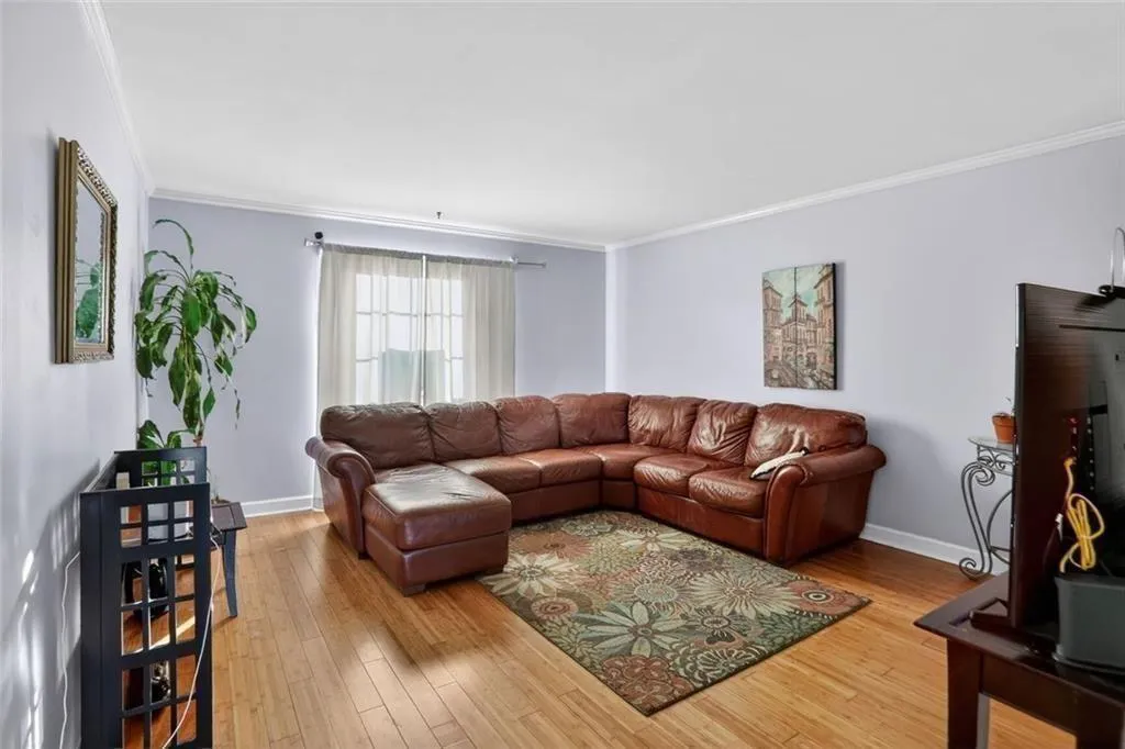 5662 Kingsport Drive, Atlanta, Georgia 30342, 2 Bedrooms Bedrooms, 0 ,1 BathroomBathrooms,Residential,For Sale,5662 Kingsport Drive,7713075
