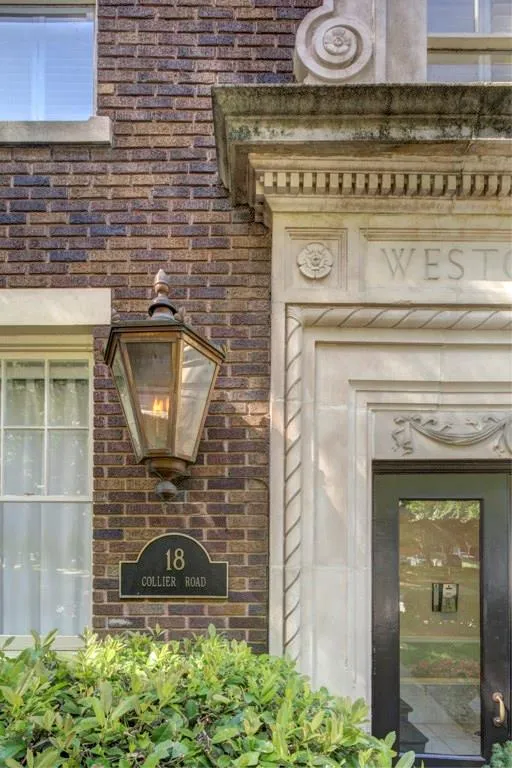 18 Collier Road Nw Unit 10, Atlanta, Georgia 30309, 2 Bedrooms Bedrooms, ,1 BathroomBathrooms,Residential,Sold,18 Collier Road Nw Unit 10,5721250 18 Collier Road Nw Unit 10, Atlanta, Georgia 30309, 2 Bedrooms Bedrooms, ,1 BathroomBathrooms,Residential,Sold,18 Collier Road Nw Unit 10,5721250