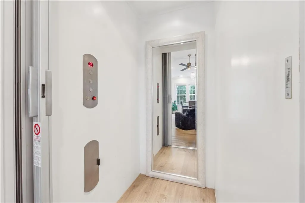 ELEVATOR