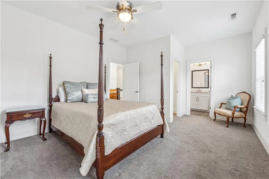 Spacious secondary bedroom with ensuite bath and walk-in closet