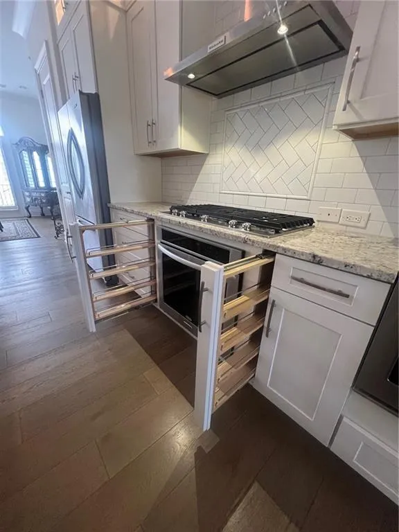 Two spice racks for the chef