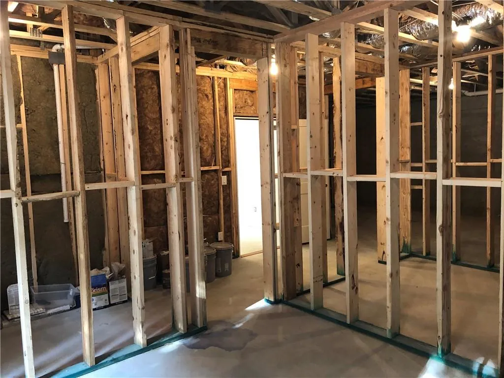 5995 Riverwood Drive, Atlanta, Georgia 30328, 5 Bedrooms Bedrooms, ,5 BathroomsBathrooms,Residential,Sold,5995 Riverwood Drive,6729704