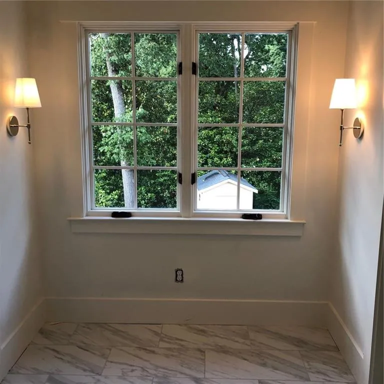5995 Riverwood Drive, Atlanta, Georgia 30328, 5 Bedrooms Bedrooms, ,5 BathroomsBathrooms,Residential,Sold,5995 Riverwood Drive,6729704