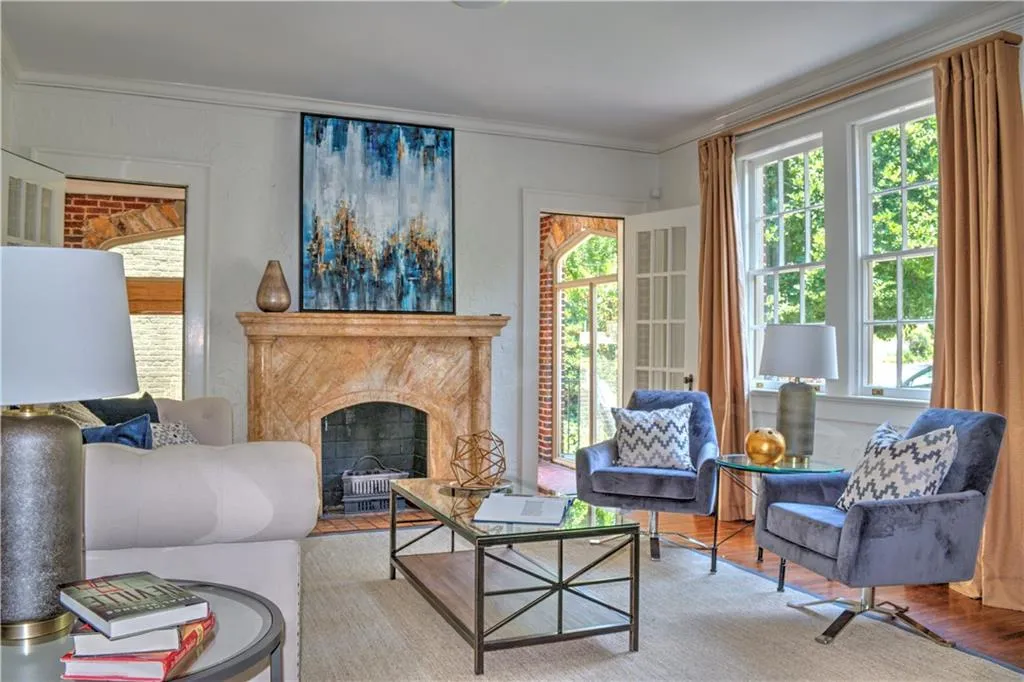 1724 North Pelham Road, Atlanta, Georgia 30324, 5 Bedrooms Bedrooms, ,4 BathroomsBathrooms,Residential,Sold,1724 North Pelham Road,5883785