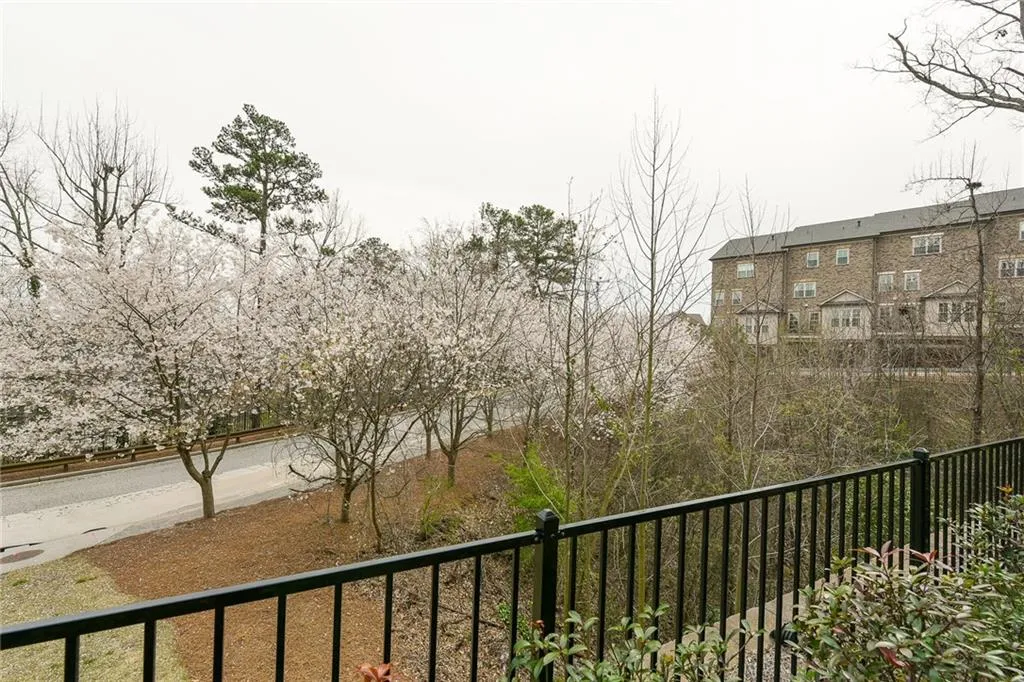 2714 Paces Lookout Way Se, Atlanta, Georgia 30339, 4 Bedrooms Bedrooms, ,4 BathroomsBathrooms,Residential,Sold,2714 Paces Lookout Way Se,5983643