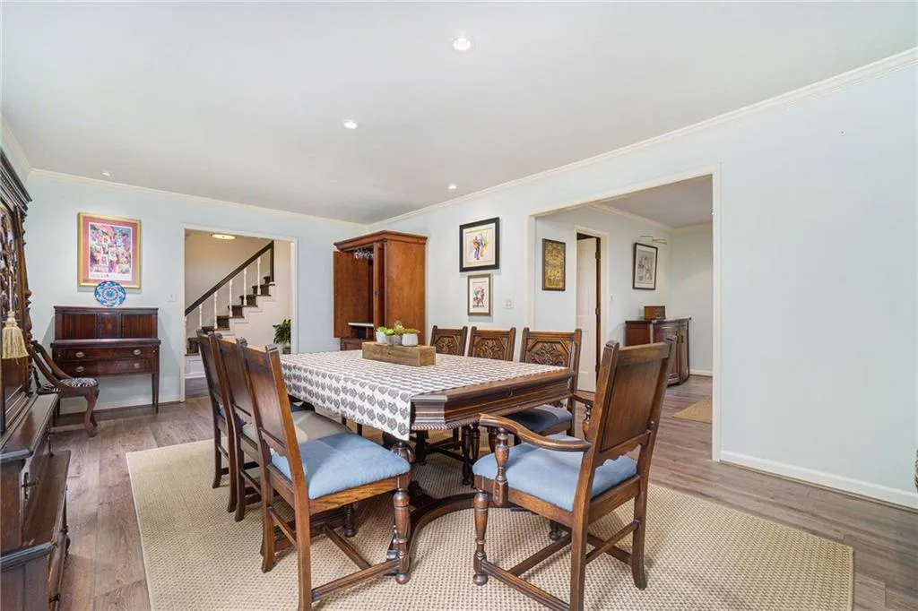 7405 Princeton Trace, Sandy Springs, Georgia 30328, 4 Bedrooms Bedrooms, ,3 BathroomsBathrooms,Residential,Sold,7405 Princeton Trace,7058227