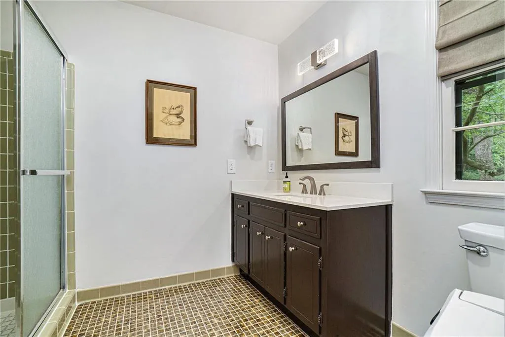 7405 Princeton Trace, Sandy Springs, Georgia 30328, 4 Bedrooms Bedrooms, ,3 BathroomsBathrooms,Residential,Sold,7405 Princeton Trace,7058227