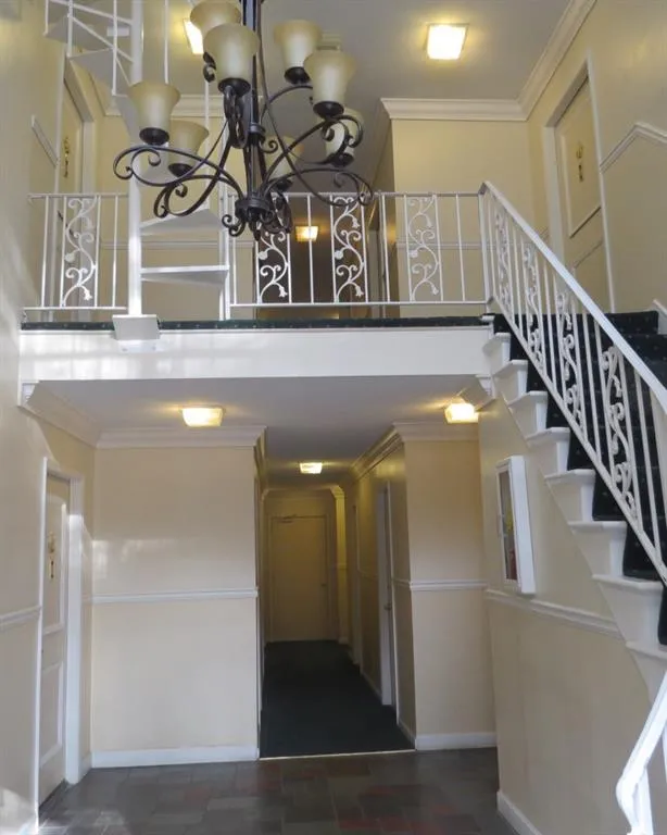 6851 Roswell Road Unit F26, Sandy Springs, Georgia 30328, 2 Bedrooms Bedrooms, ,2 BathroomsBathrooms,Residential,Sold,6851 Roswell Road Unit F26,5664445