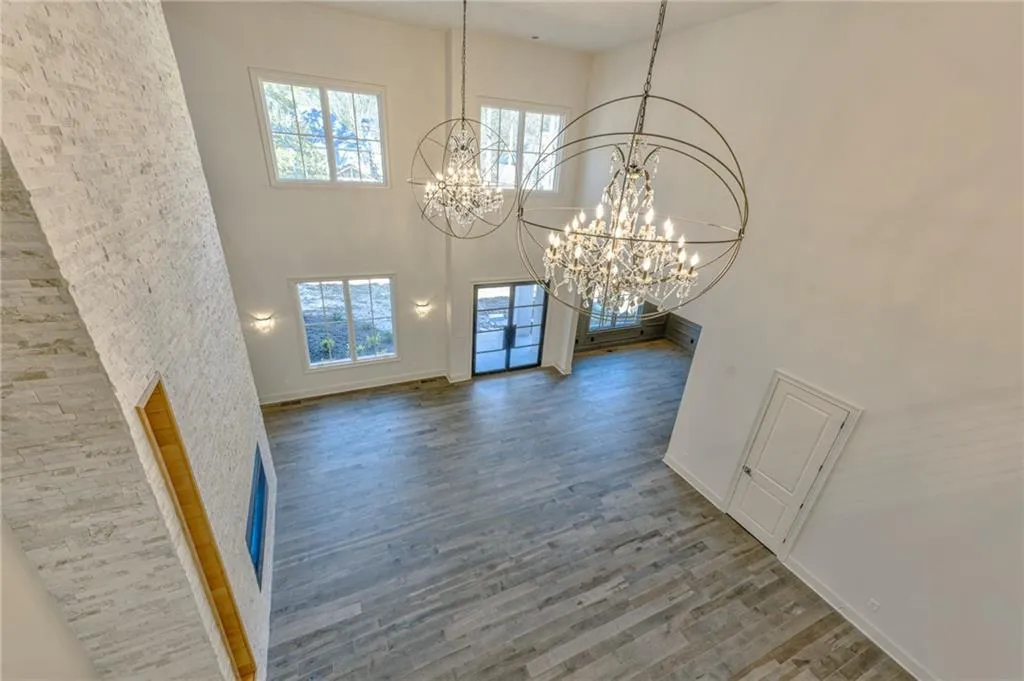 1105 Curry Drive, Sandy Springs, Georgia 30342, 7 Bedrooms Bedrooms, ,7 BathroomsBathrooms,Residential,Sold,1105 Curry Drive,7169635