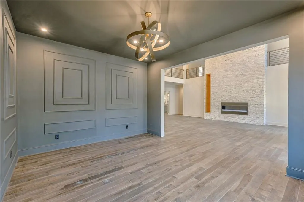 1105 Curry Drive, Sandy Springs, Georgia 30342, 7 Bedrooms Bedrooms, ,7 BathroomsBathrooms,Residential,Sold,1105 Curry Drive,7169635