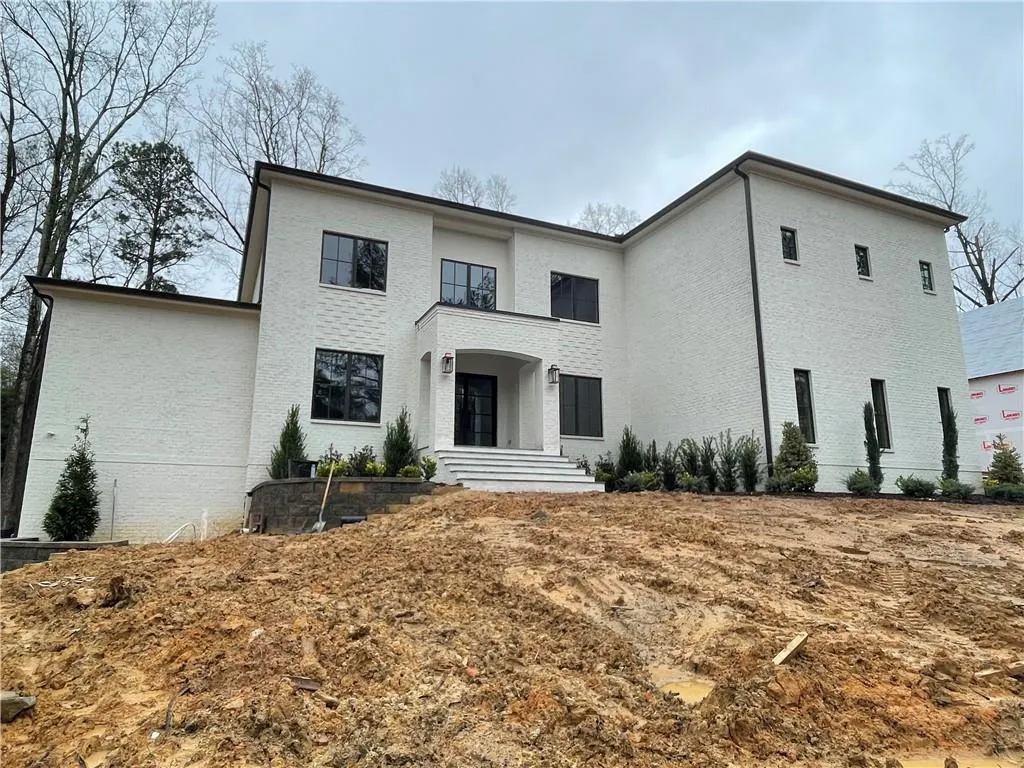 1105 Curry Drive, Sandy Springs, Georgia 30342, 7 Bedrooms Bedrooms, ,7 BathroomsBathrooms,Residential,Sold,1105 Curry Drive,7169635