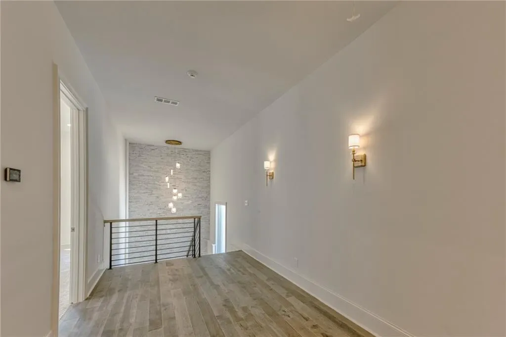 1105 Curry Drive, Sandy Springs, Georgia 30342, 7 Bedrooms Bedrooms, ,7 BathroomsBathrooms,Residential,Sold,1105 Curry Drive,7169635
