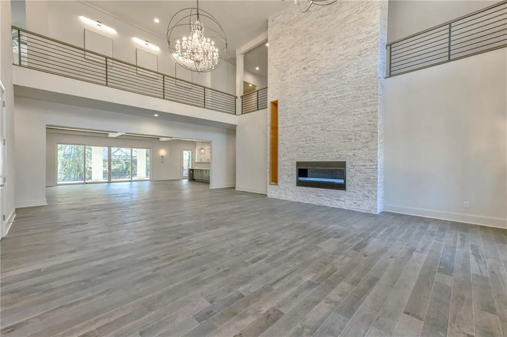 1105 Curry Drive, Sandy Springs, Georgia 30342, 7 Bedrooms Bedrooms, ,7 BathroomsBathrooms,Residential,Sold,1105 Curry Drive,7169635