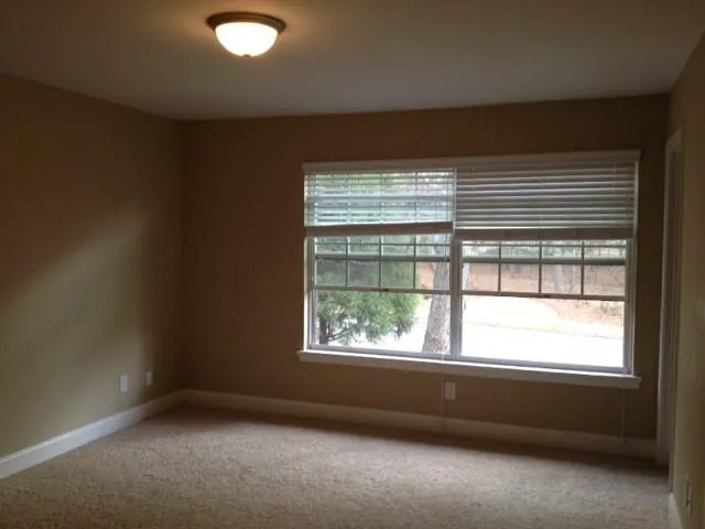 6980 Roswell Road Ne Unit A2, Atlanta, Georgia 30328, 3 Bedrooms Bedrooms, ,2 BathroomsBathrooms,Residential,Sold,6980 Roswell Road Ne Unit A2,5906132