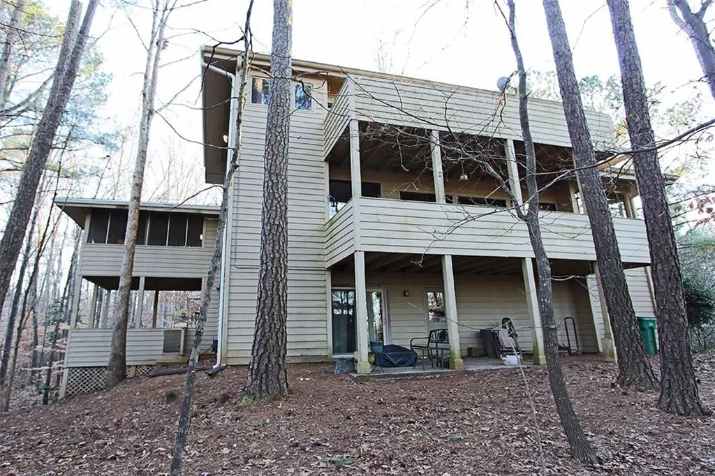225 Marsh Glen Point, Atlanta, Georgia 30328, 3 Bedrooms Bedrooms, ,3 BathroomsBathrooms,Residential,Sold,225 Marsh Glen Point,5647003
