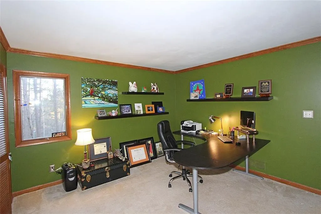 225 Marsh Glen Point, Atlanta, Georgia 30328, 3 Bedrooms Bedrooms, ,3 BathroomsBathrooms,Residential,Sold,225 Marsh Glen Point,5647003