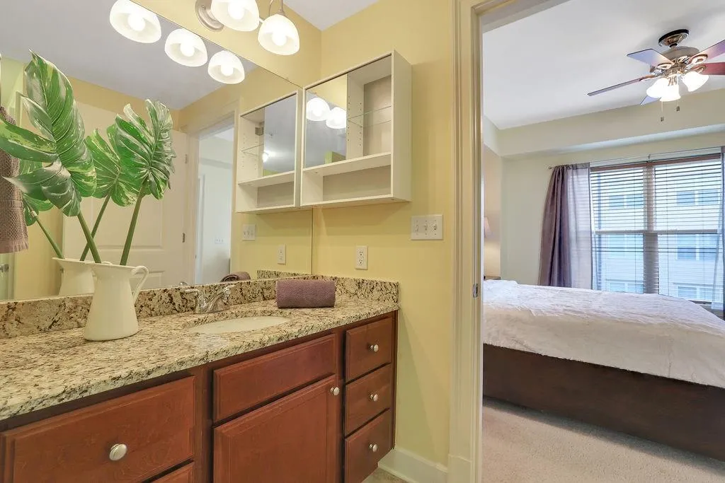 200 River Vista Drive Unit 637, Atlanta, Georgia 30339, 1 Bedroom Bedrooms, ,1 BathroomBathrooms,Residential,Sold,200 River Vista Drive Unit 637,7126322