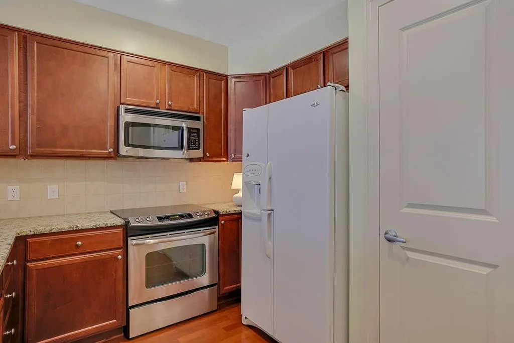 200 River Vista Drive Unit 637, Atlanta, Georgia 30339, 1 Bedroom Bedrooms, ,1 BathroomBathrooms,Residential,Sold,200 River Vista Drive Unit 637,7126322