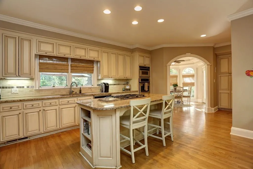 130 Crestwicke Trace, Atlanta, Georgia 30319, 7 Bedrooms Bedrooms, ,6 BathroomsBathrooms,Residential,Sold,130 Crestwicke Trace,5899567