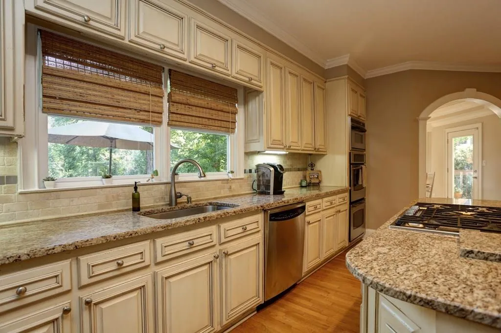 130 Crestwicke Trace, Atlanta, Georgia 30319, 7 Bedrooms Bedrooms, ,6 BathroomsBathrooms,Residential,Sold,130 Crestwicke Trace,5899567
