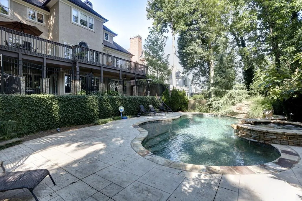 130 Crestwicke Trace, Atlanta, Georgia 30319, 7 Bedrooms Bedrooms, ,6 BathroomsBathrooms,Residential,Sold,130 Crestwicke Trace,5899567