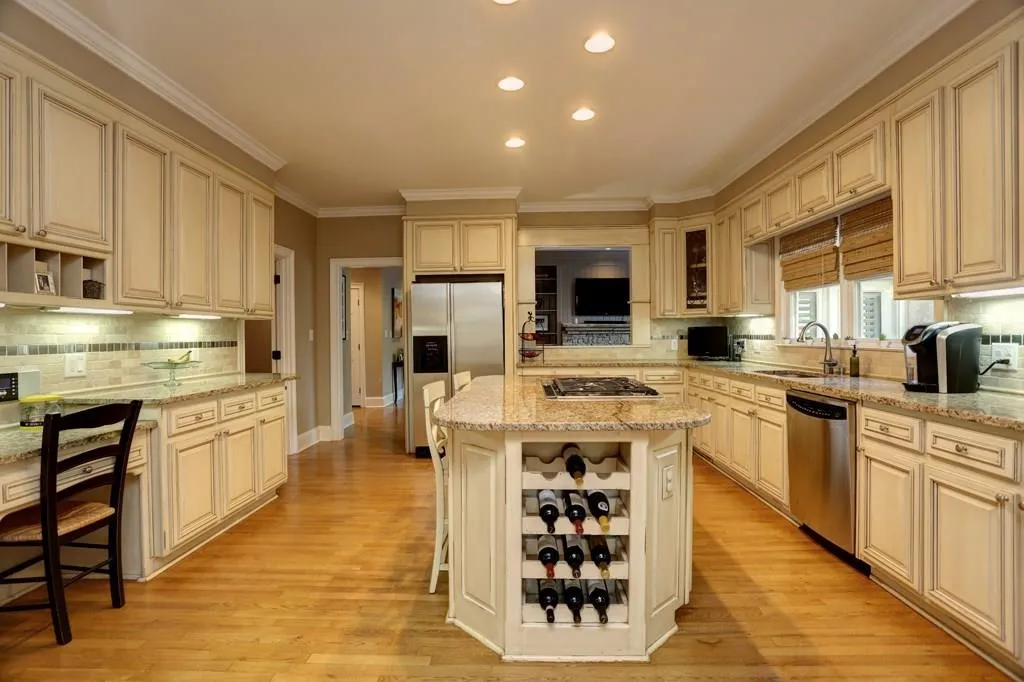 130 Crestwicke Trace, Atlanta, Georgia 30319, 7 Bedrooms Bedrooms, ,6 BathroomsBathrooms,Residential,Sold,130 Crestwicke Trace,5899567