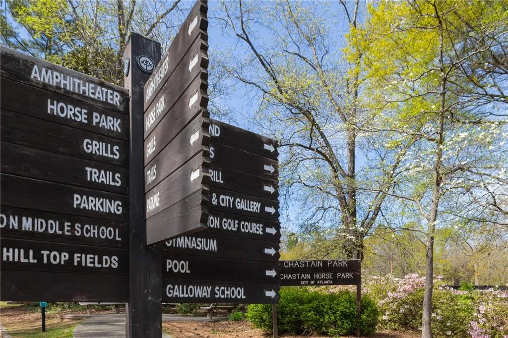 4711 Dudley Lane, Sandy Springs, Georgia 30327, 5 Bedrooms Bedrooms, ,6 BathroomsBathrooms,Residential,Sold,4711 Dudley Lane,7129032